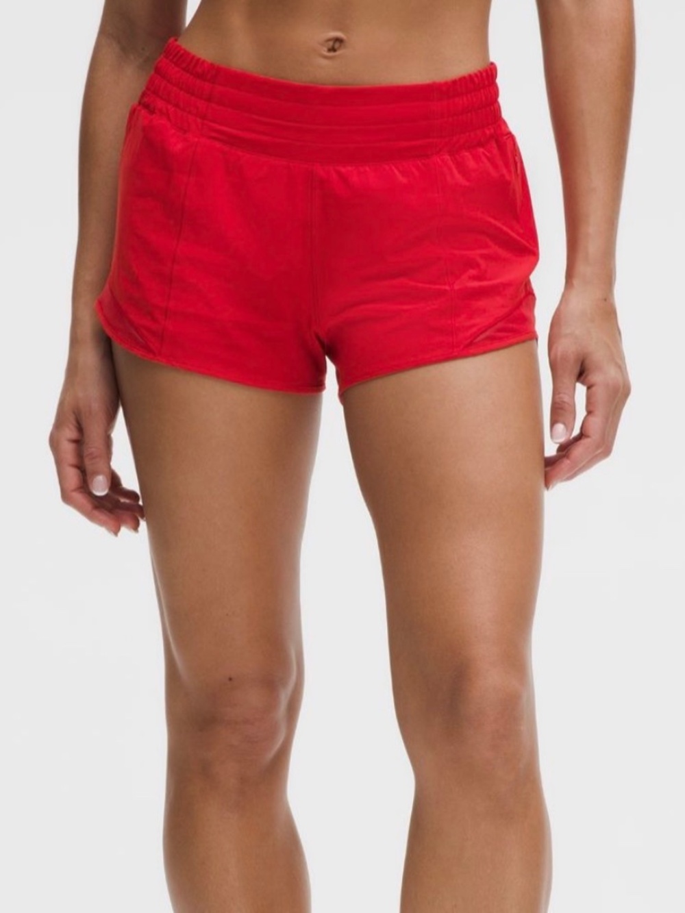 Lululemon 2.5" Hotty Hot Shorts Red Size 2